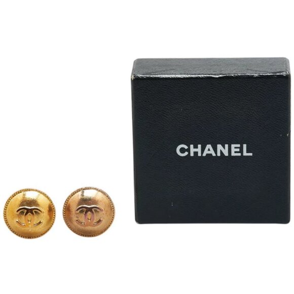 CHANEL CC Logos Round Vintage Clip-On Earrings Gold Tone 95P Auth w/Box #3437 - Picture 8 of 8